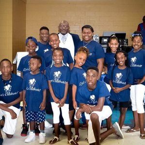 Meet your Posher, Juanita